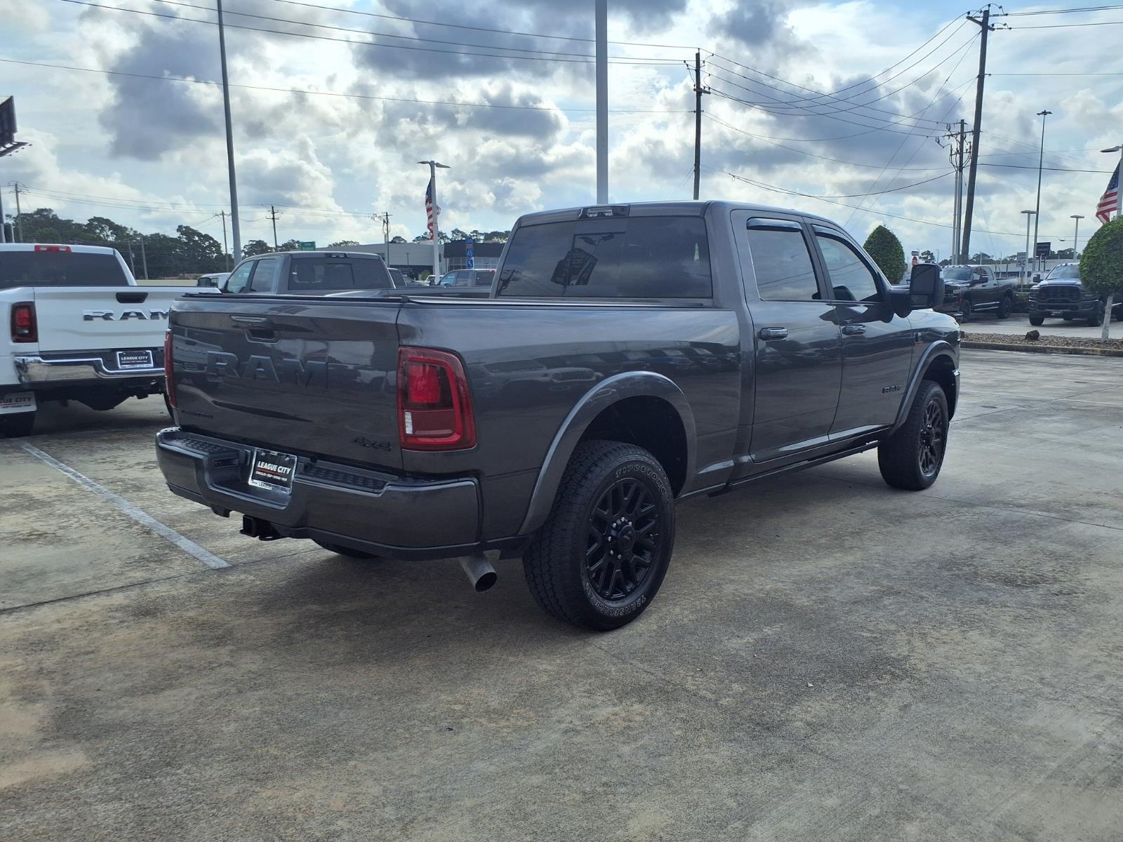 ram ram 3500 pickup 2026 3C63R3SL1TG223022 image ram ram 3500 pickup 2026 3C63R3SL1TG223022 image